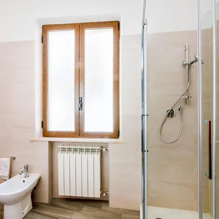 Centro A 5 Min Da San Marino X3 Apartment